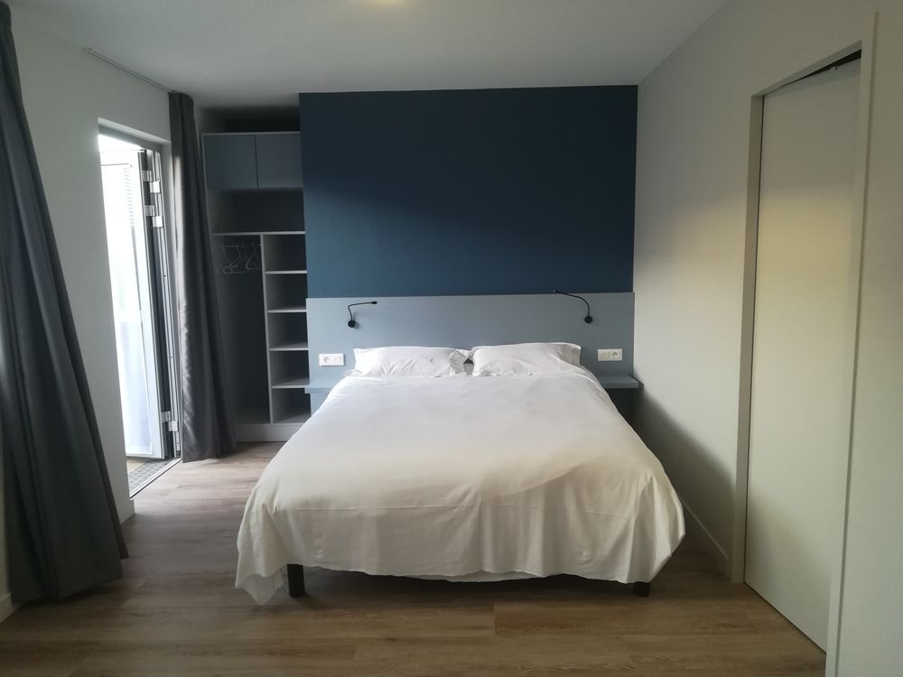 DOUBLE BED STUDIO WITH TERRACE DOUBLE BED STUDIO WITH TERRACE